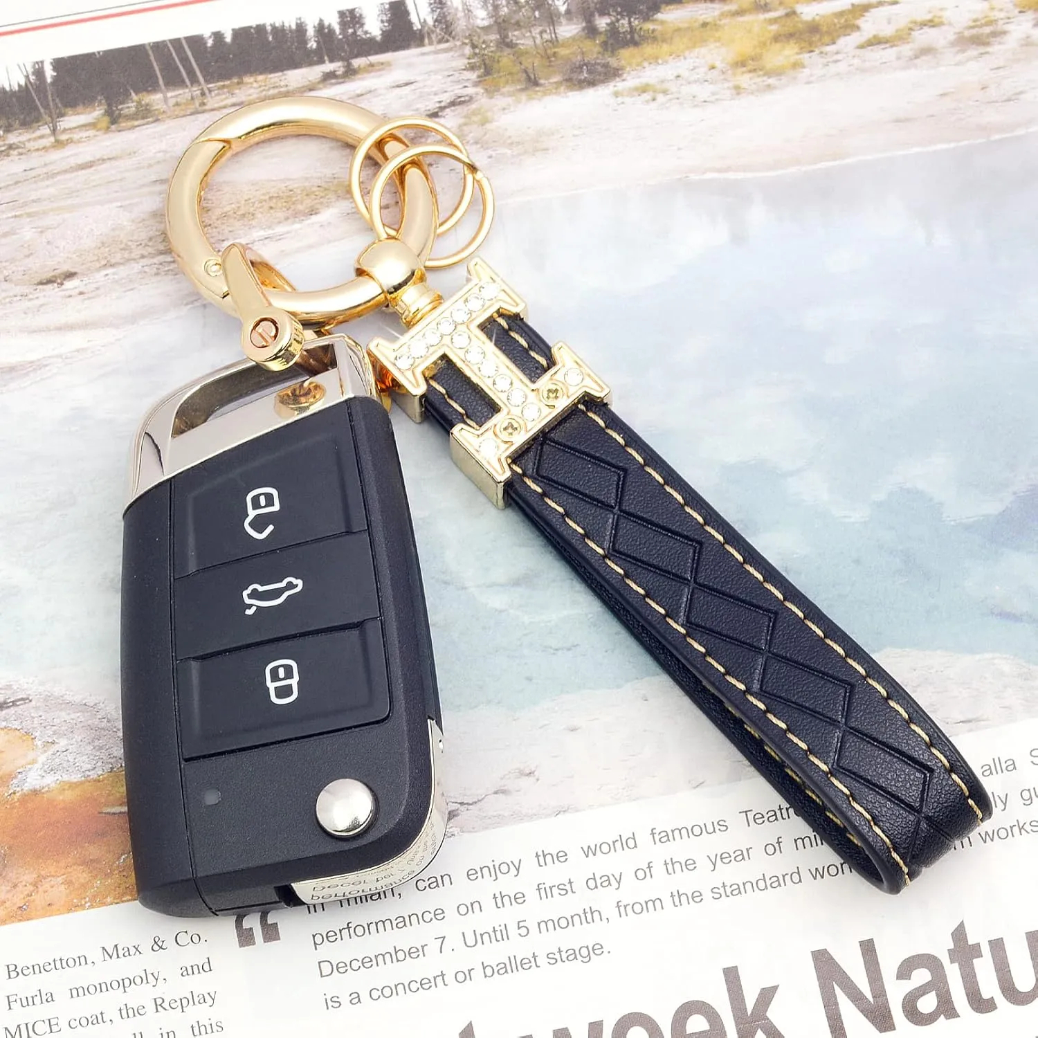 Black Leather double Bling Rhinestones keychain Fingerprint Resistant Plating Metal Key Chain Ring