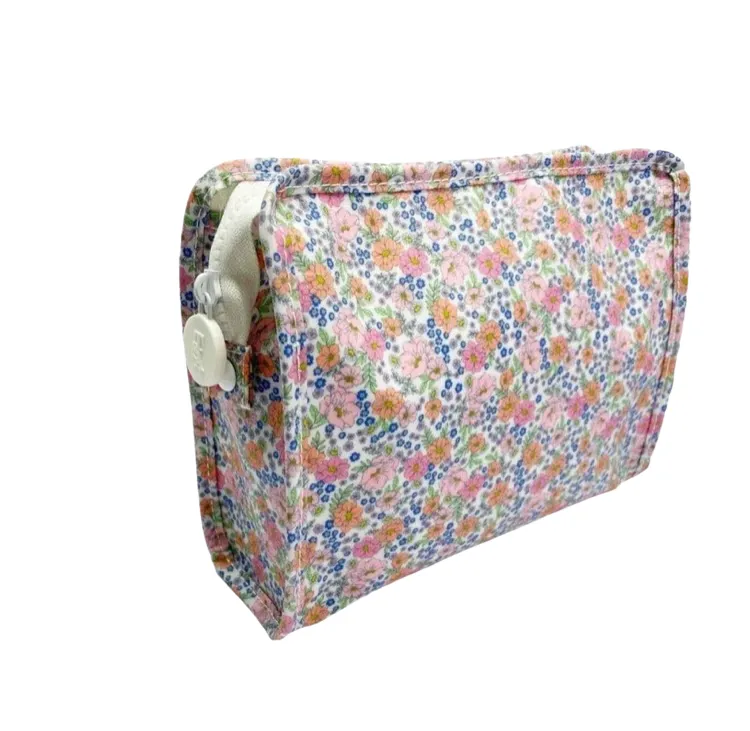 Garden Floral Medium Cosmetic
