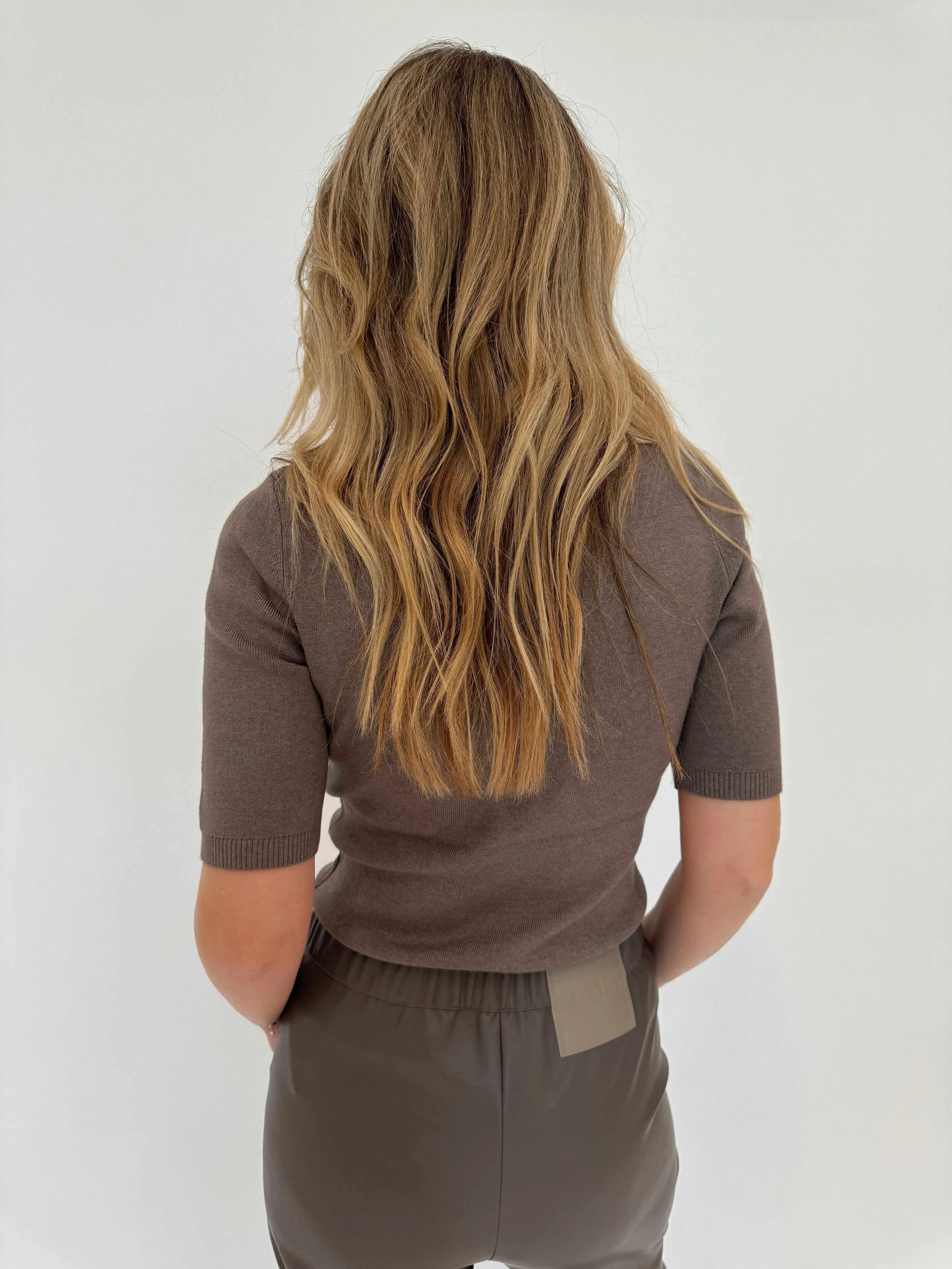Luna Lettuce Edge Sweater - Smoky Taupe