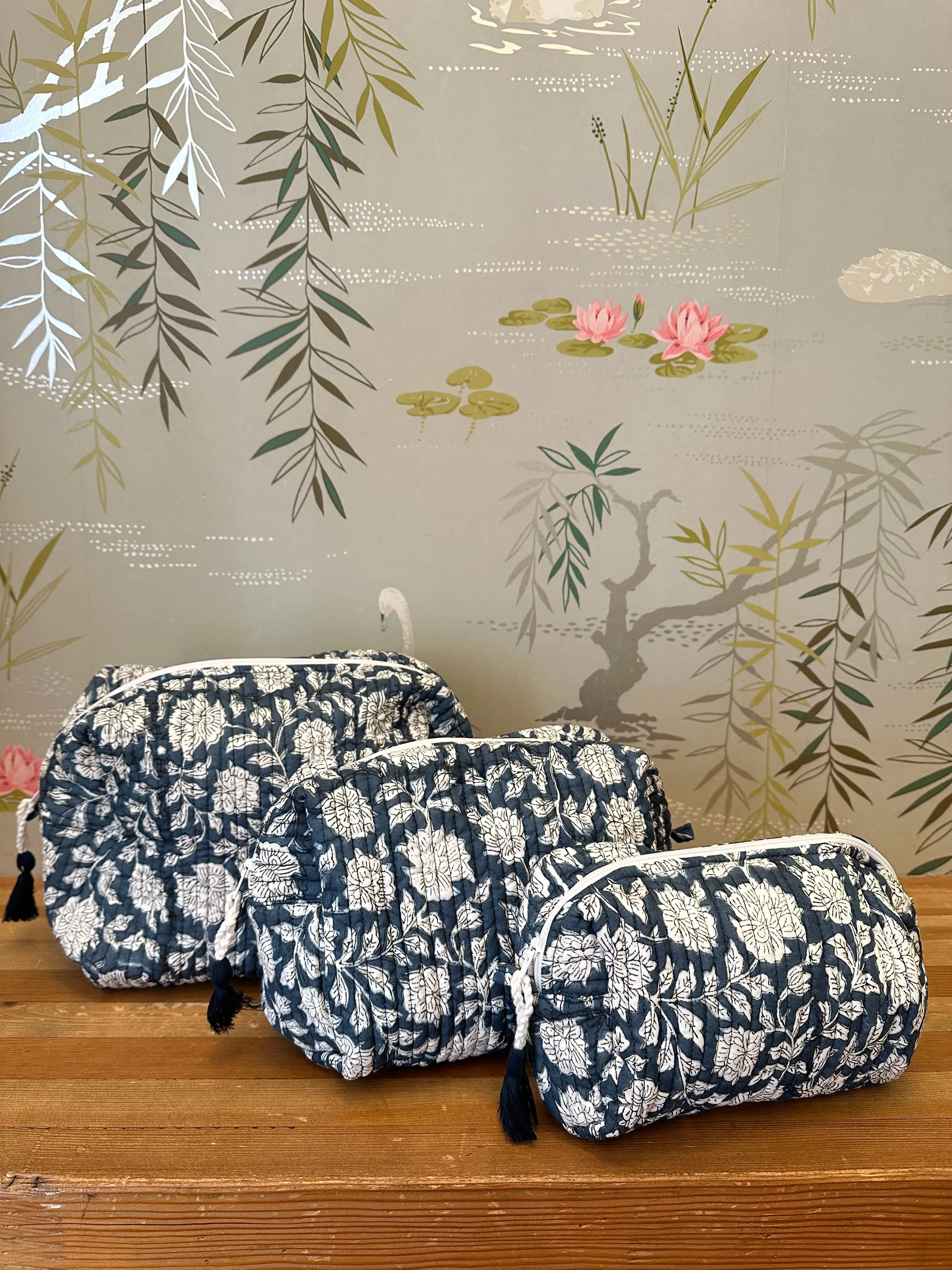 Maison de Frédéric Cosmetic Bag- Navy Blue