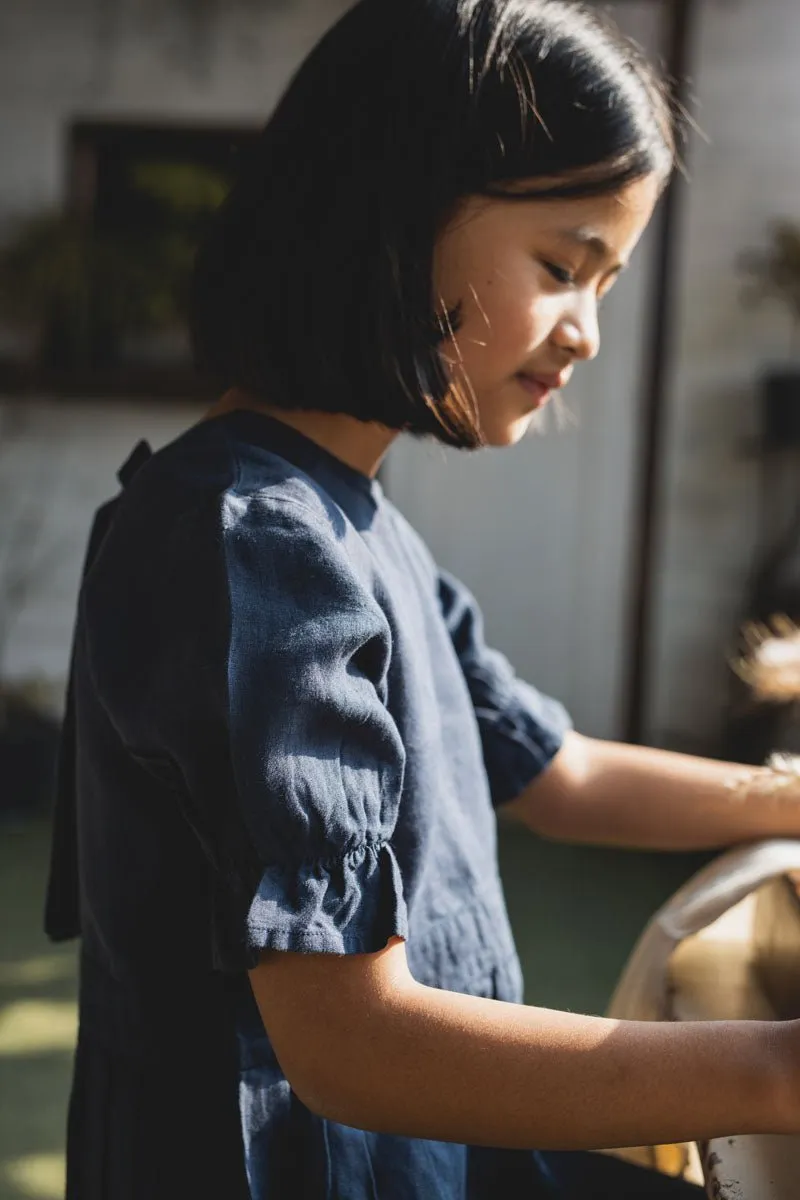 Puff sleeve back opening frock