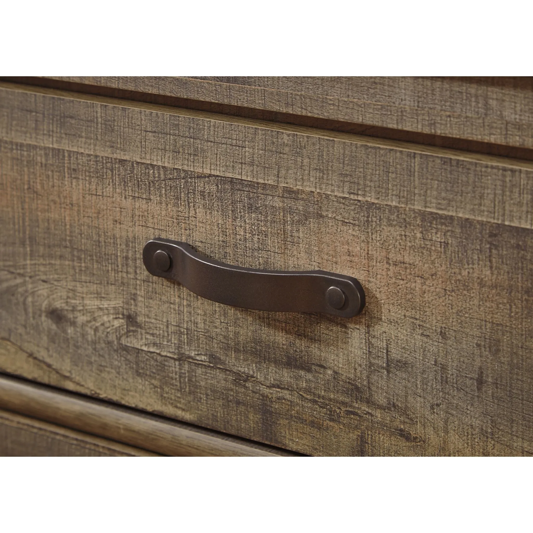 Trinell Chest